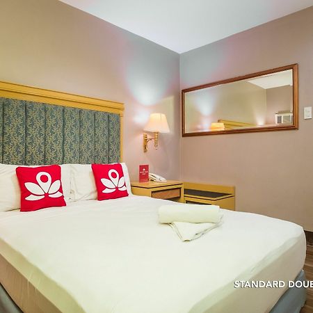 Zen Rooms Del Pilar Malate Manila Esterno foto